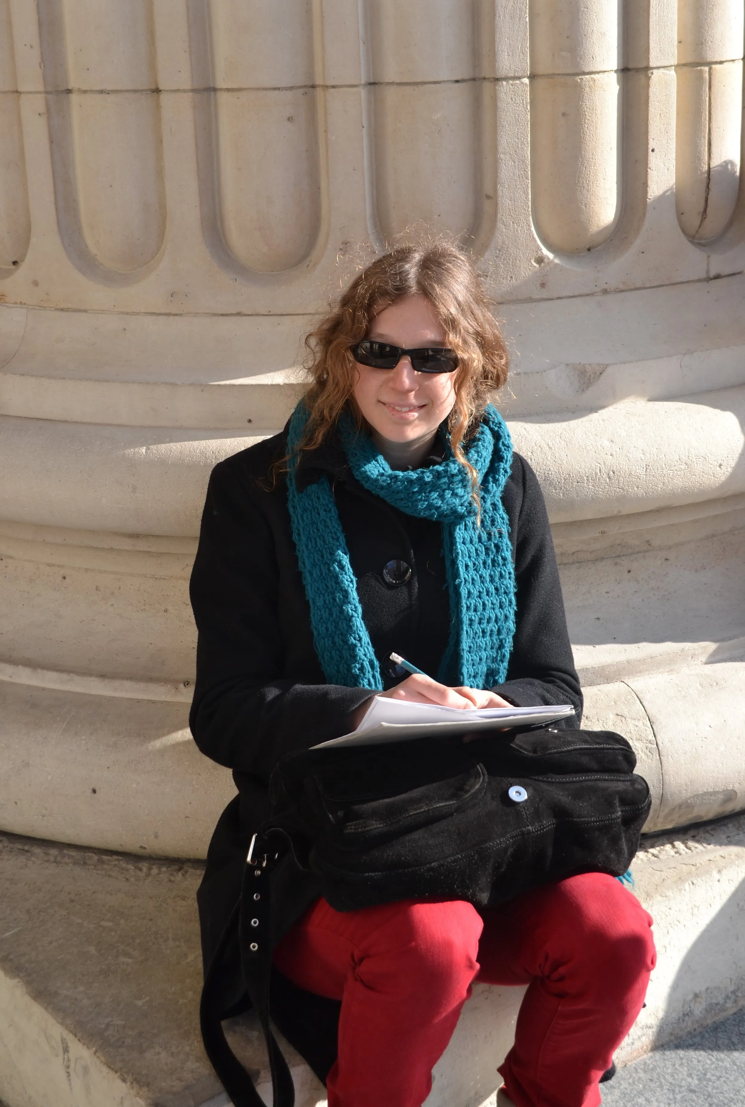 Juliette Alcaraz, adolescente, dessine en voyage