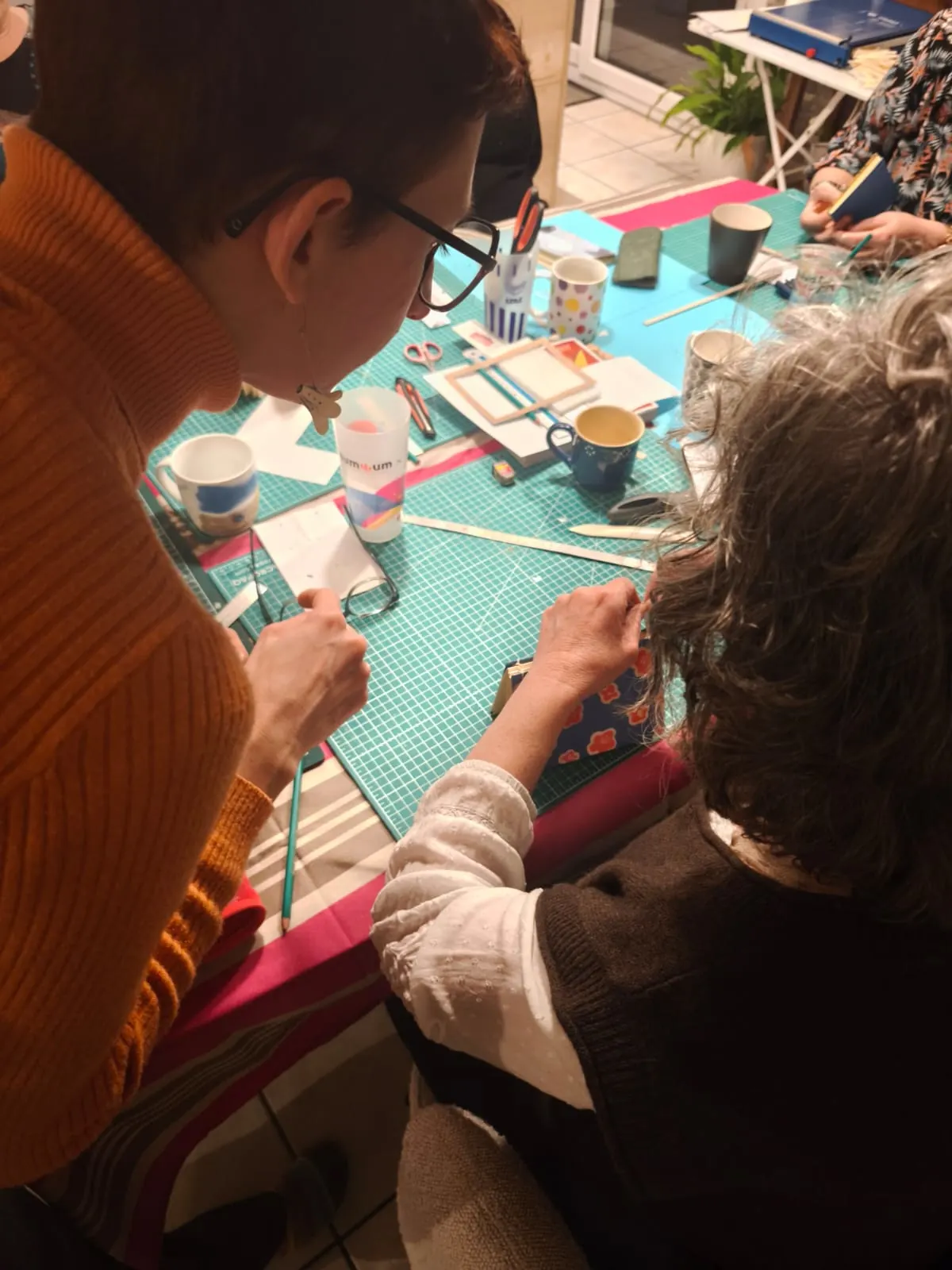 Atelier reliure copte animé par Juliette Alcaraz